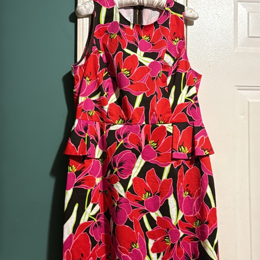 KATE SPADE Sz 14 RIO SLEEVELESS PEPLUM DRESS SHEATH Floral TROPICAL RED/PINK. - Picture 8 of 16